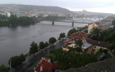 Galerie Vyšehrad 3.6.20. Pršelo